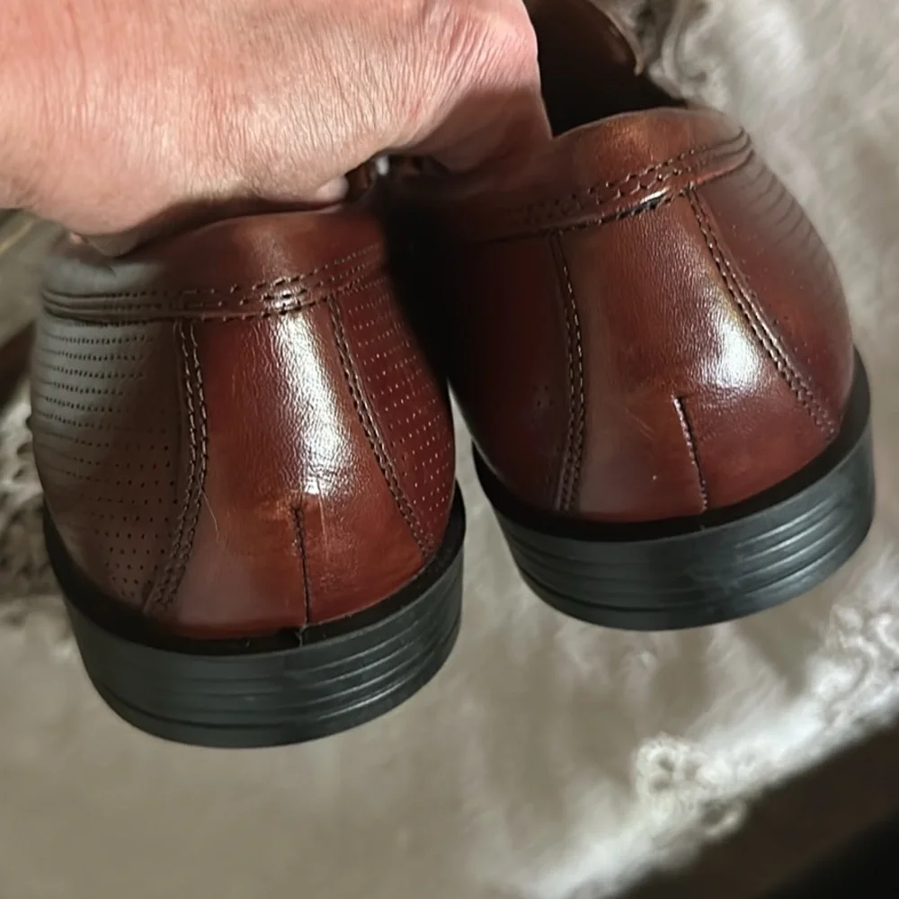 Ecco Brown Leather Slip On Loafers Men Size 10 Casual Dressy Office Business